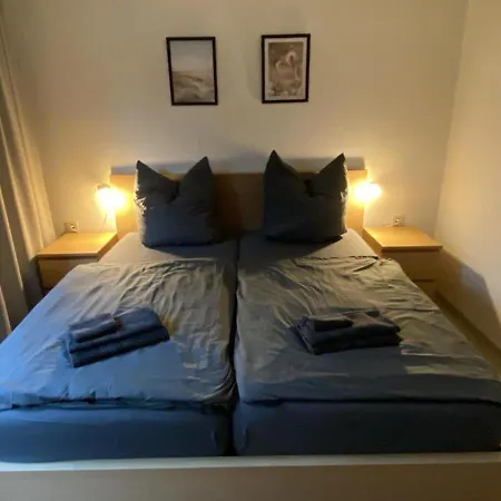 Taunusblick Mit Pool Апартаменты Ланштайн