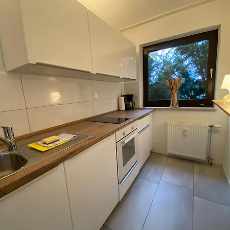 Taunusblick Mit Pool Lägenhet *