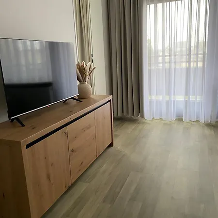 Taunusblick Mit Pool Lahnstein